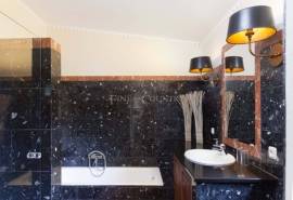 Monchique – Estate with two Villas, breathtaking mountain views and private pools