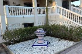 For sale this spectacular villa in one of the most prestigious areas of San Vicente del Raspeig (Alicante)