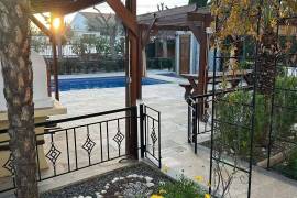 For sale this spectacular villa in one of the most prestigious areas of San Vicente del Raspeig (Alicante)