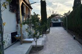 For sale this spectacular villa in one of the most prestigious areas of San Vicente del Raspeig (Alicante)