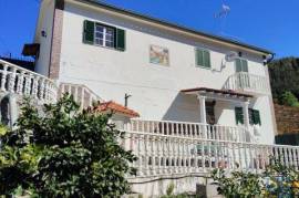 Casa / Villa T2 em Pedrógão Grande de 189,00 m²
