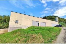 WAREHOUSE/WORKSHOP + LARGE LAND for SALE in Várzea, Ginetes, Ponta Delgada, São Miguel Island, Azores