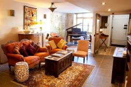 For Sale, Exquisite 8 Bedroom House with Business Potential