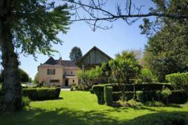 Stunning Period Property with Outbuildings