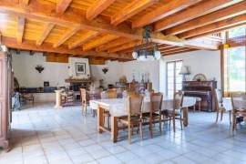 Stunning Period Property with Outbuildings