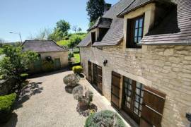 Stunning Period Property with Outbuildings