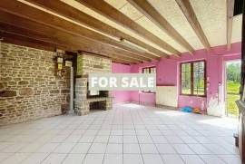 Detached Country House with Open Views