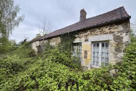 Detached Country House to Renovate