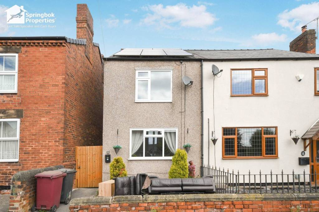 2 bedroom, End of terrace house for sale