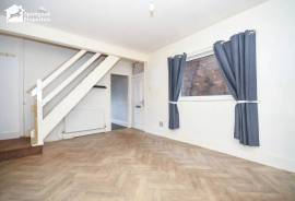 2 bedroom, End of terrace house for sale