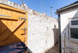 3 bedroom, Terraced House for sale
