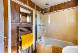 2 bedroom, Detached bungalow for sale