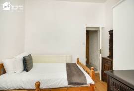 2 bedroom, Terraced House for sale