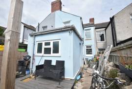 3 bedroom, Terraced House for sale