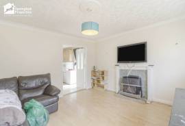 3 bedroom, Terraced House for sale