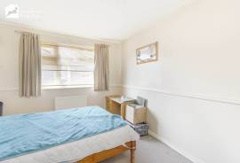 3 bedroom, Terraced House for sale