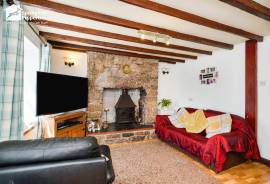 3 bedroom, Detached house for sale