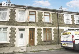 2 bedroom, Terraced House for sale
