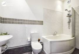 3 bedroom, Apartment for sale