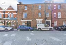 3 bedroom, Apartment for sale