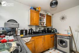 3 bedroom, End of terrace house for sale