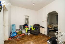 3 bedroom, End of terrace house for sale