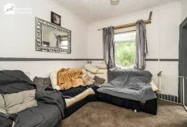 3 bedroom, End of terrace house for sale