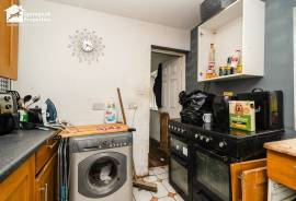 3 bedroom, End of terrace house for sale