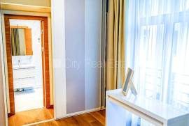 Apartment for rent in Riga, 105.00m2