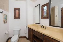 10 Plaza Carlota: Stylish 2-Bedroom Condo with Private Plunge Pool in Prime Las Catalinas