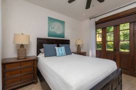 10 Plaza Carlota: Stylish 2-Bedroom Condo with Private Plunge Pool in Prime Las Catalinas