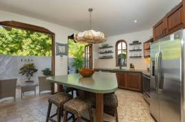 10 Plaza Carlota: Stylish 2-Bedroom Condo with Private Plunge Pool in Prime Las Catalinas