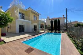 Beautiful 3 Bedroom Villa - Peyia, Paphos