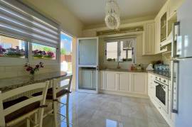 Beautiful 3 Bedroom Villa - Peyia, Paphos
