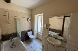 6 room, 130m2 House for sale in Autignac - 149 500 € *