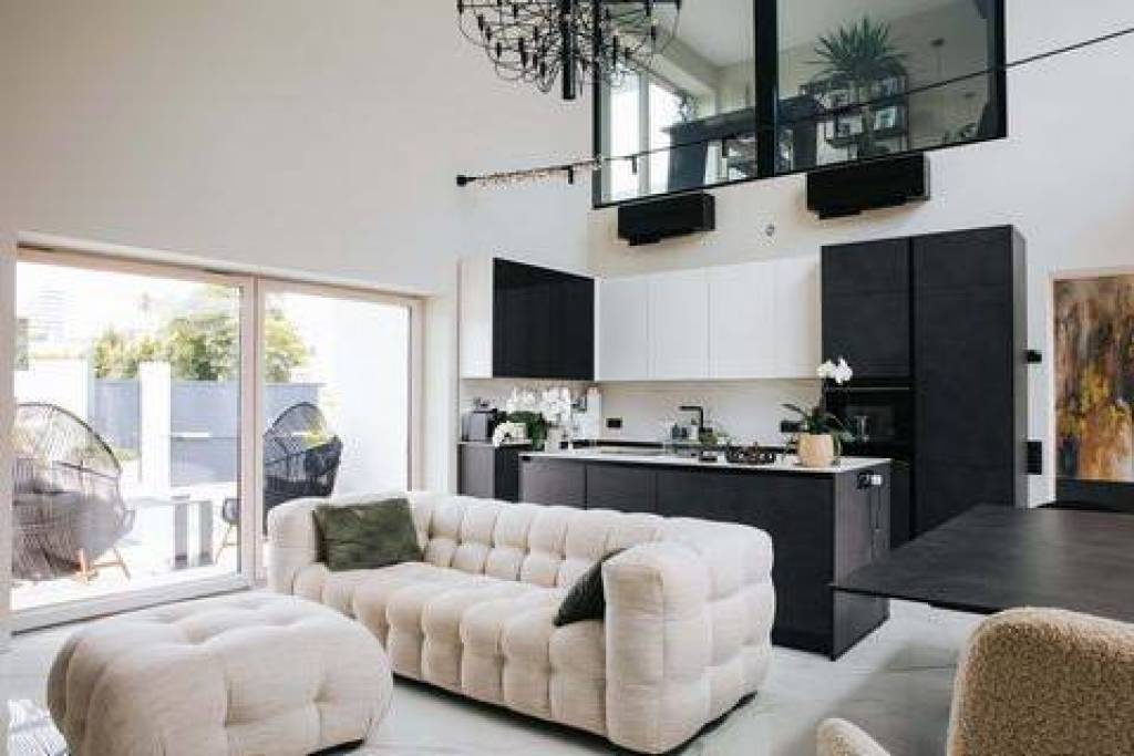 Villa for Sale in Benalmádena