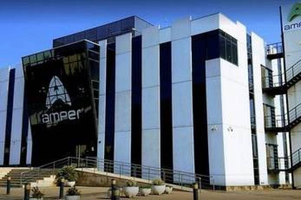 SALE OF BUILDING IN PROFITABILITY, CIUDAD DE LA IMAGEN, POZUELO