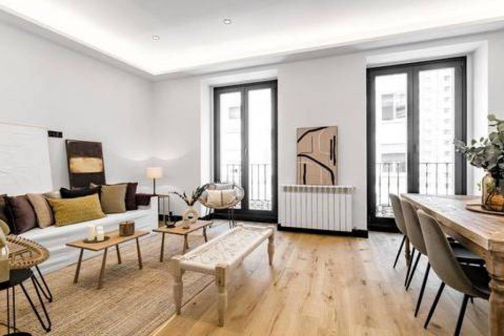 SE VENDE PISO PARA REFORMAR EN UNA UBICACIÓN ESCEPCIONAL EN MADRID