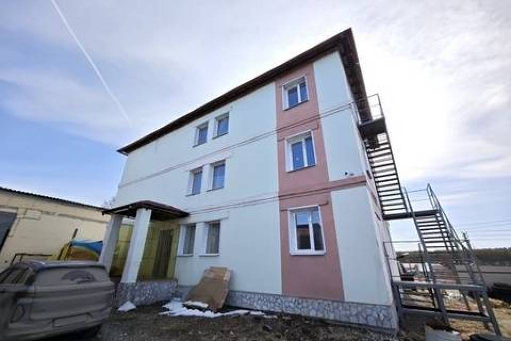 Продам производственную базу в Горном Щите