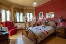Maisonette 290 sq.m for sale