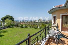 Maisonette 290 sq.m for sale