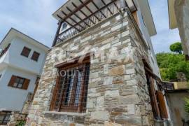 Maisonette 130 sq.m for sale