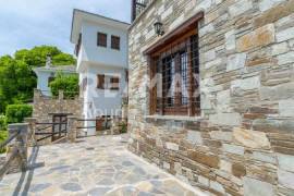 Maisonette 130 sq.m for sale