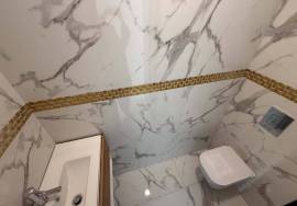 Contemporary Villa Located in Albardeira