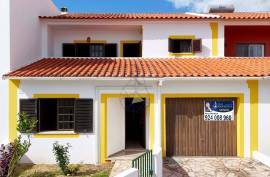 3 bedroom villa with Quintal quiet area, in Bemposta - Portimão