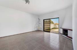 3 bedroom villa with Quintal quiet area, in Bemposta - Portimão