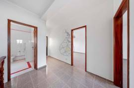 3 bedroom villa with Quintal quiet area, in Bemposta - Portimão