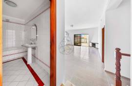 3 bedroom villa with Quintal quiet area, in Bemposta - Portimão
