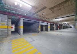 Box Garages for Sale in Portimão — from 16 m² to 28 m², between the train station and the riverside area of Portimão