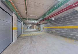 Box Garages for Sale in Portimão — from 16 m² to 28 m², between the train station and the riverside area of Portimão